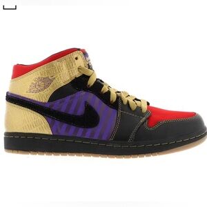 Jordan 1 Retro
Leroy Smith